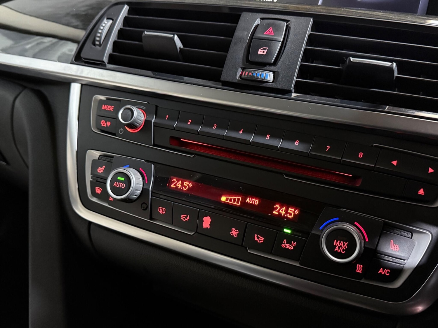 Used BMW 3 Series 2015 for sale - 77253967: Photo 38