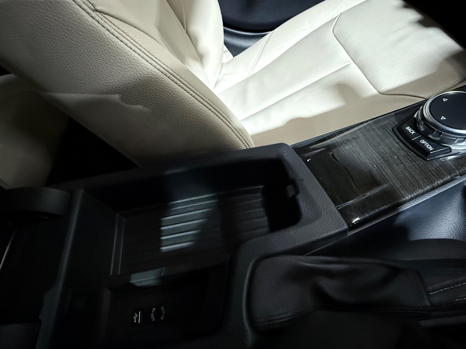 Used BMW 3 Series 2015 for sale - 77253967: Photo 43