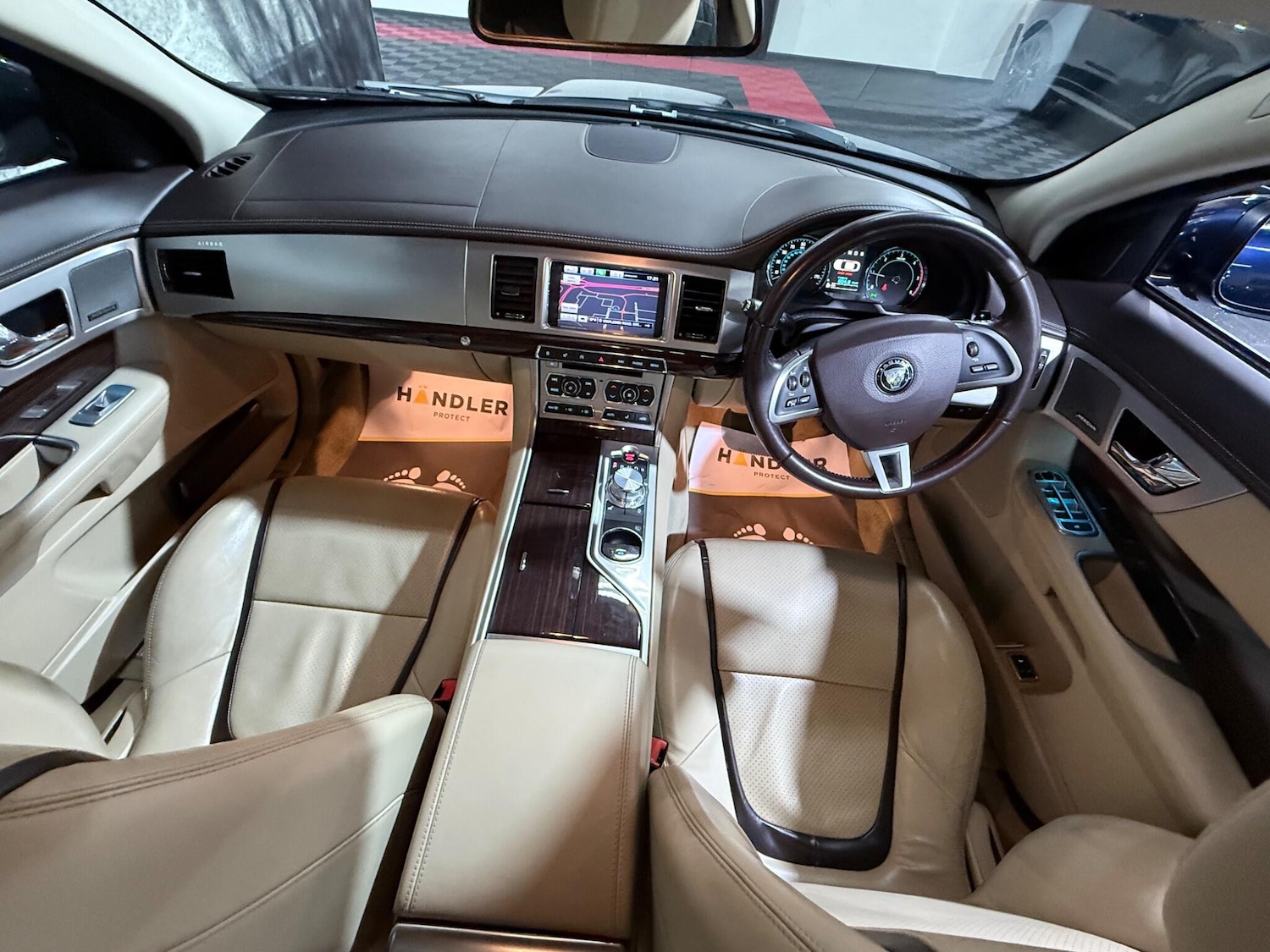 Used Jaguar XF 2015 for sale - 77586586: Photo 11