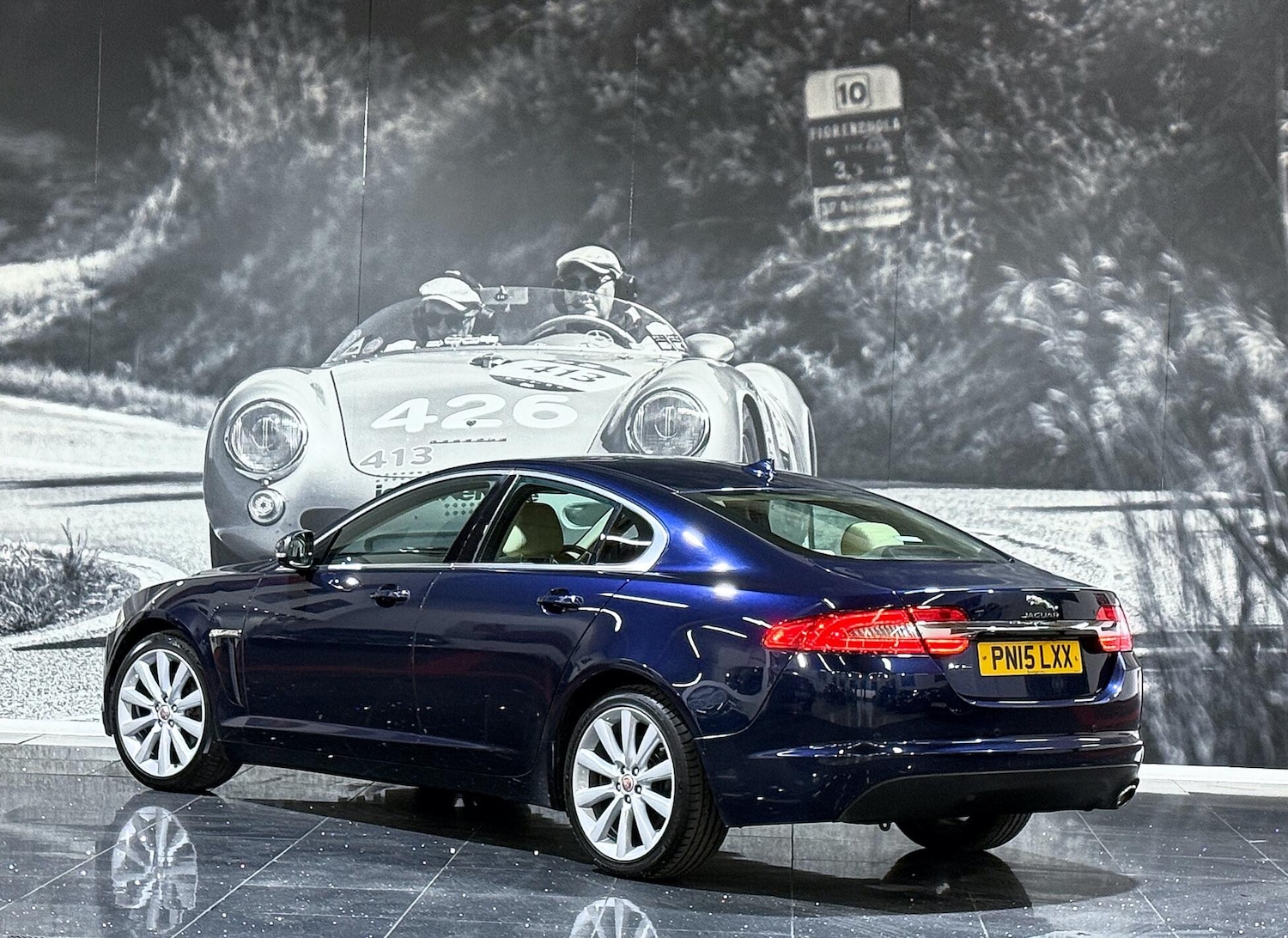 Used Jaguar XF 2015 for sale - 77586586: Photo 3