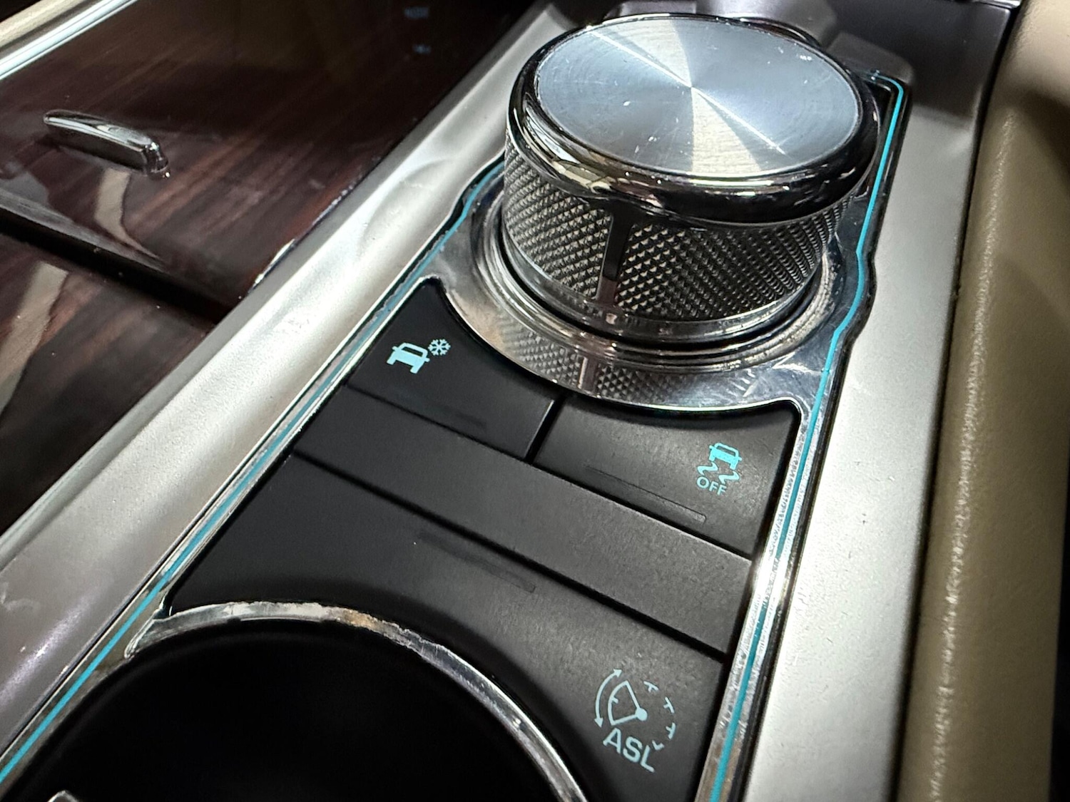 Used Jaguar XF 2015 for sale - 77586586: Photo 40