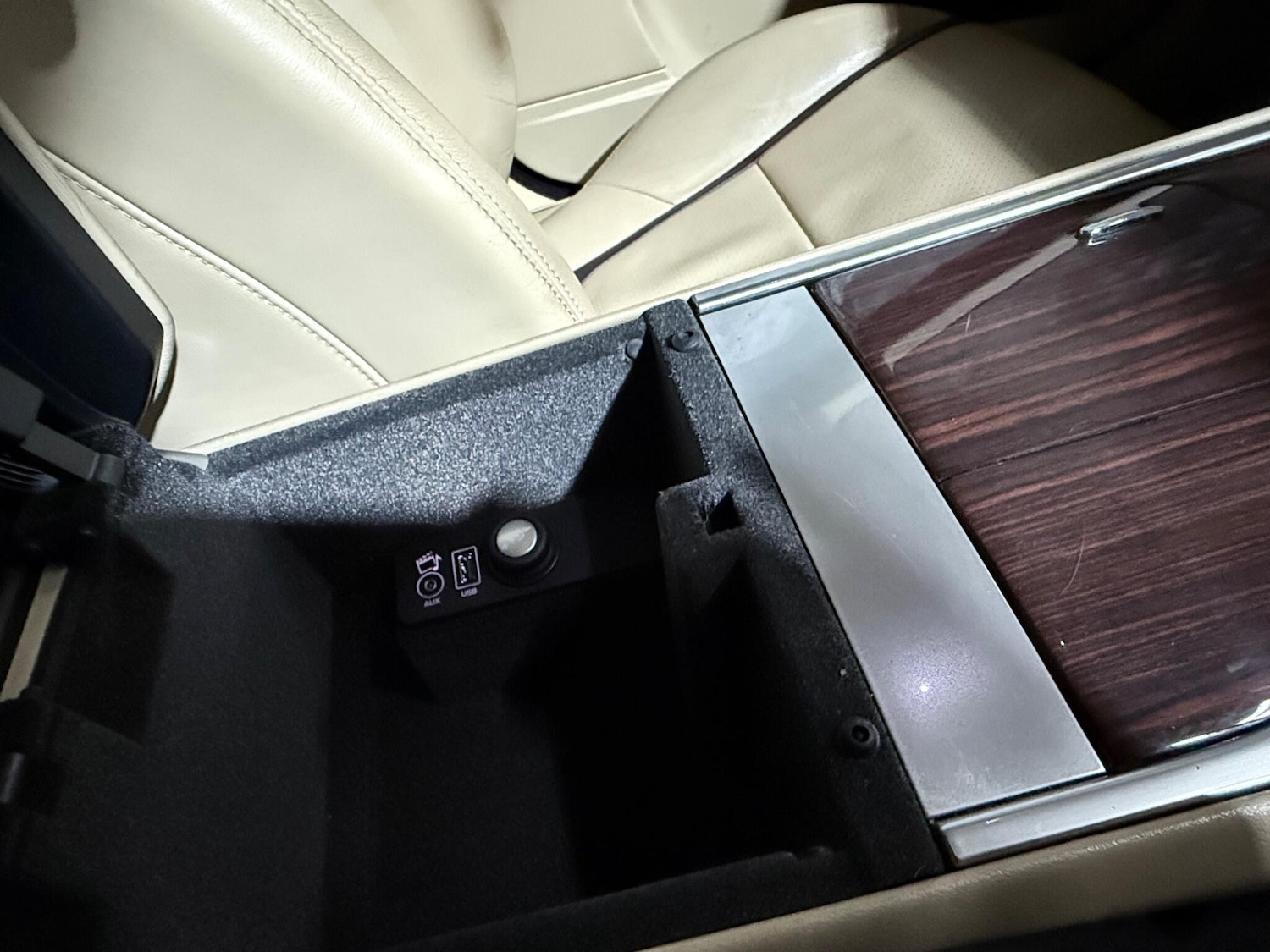 Used Jaguar XF 2015 for sale - 77586586: Photo 46