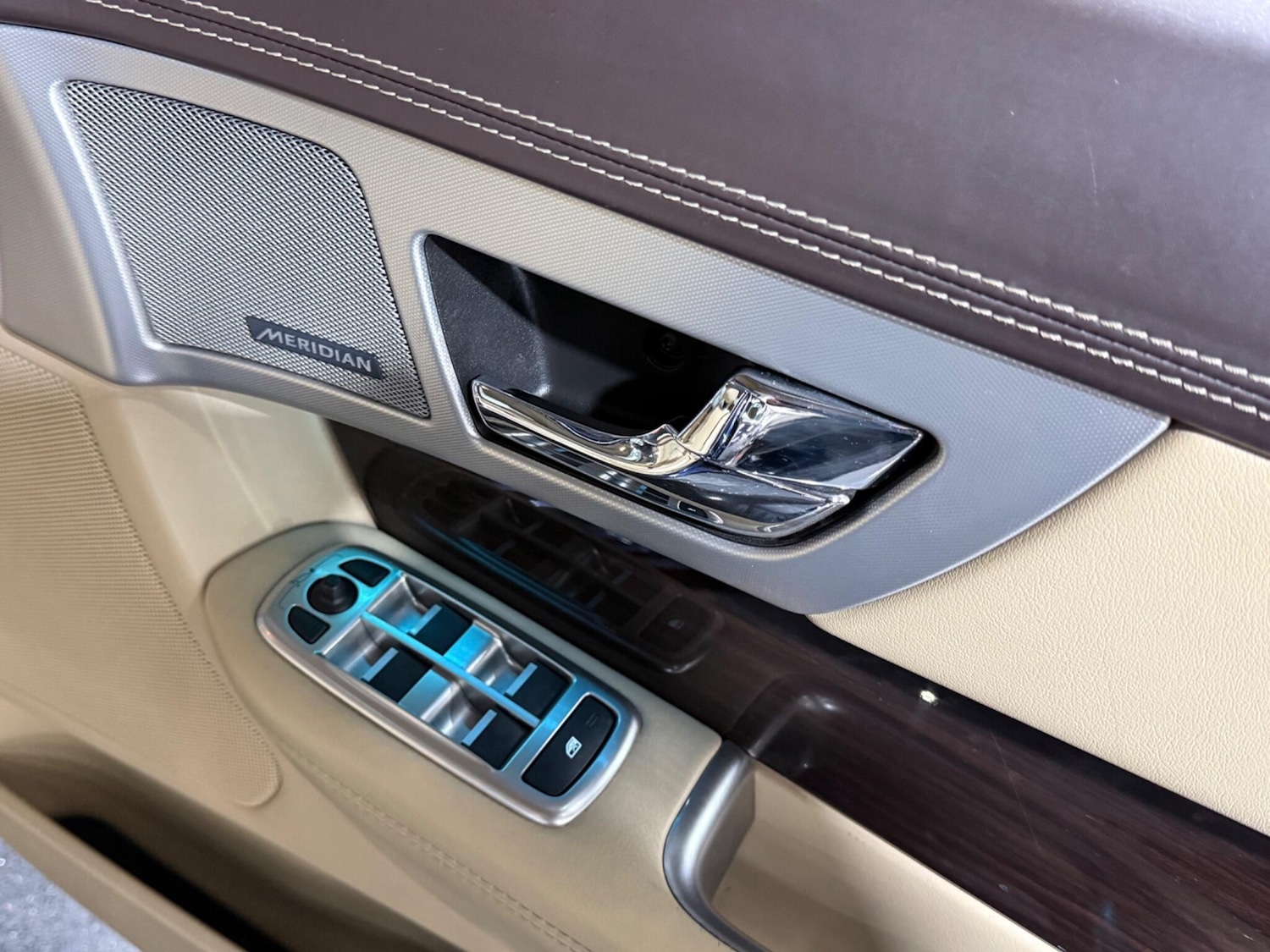 Used Jaguar XF 2015 for sale - 77586586: Photo 50