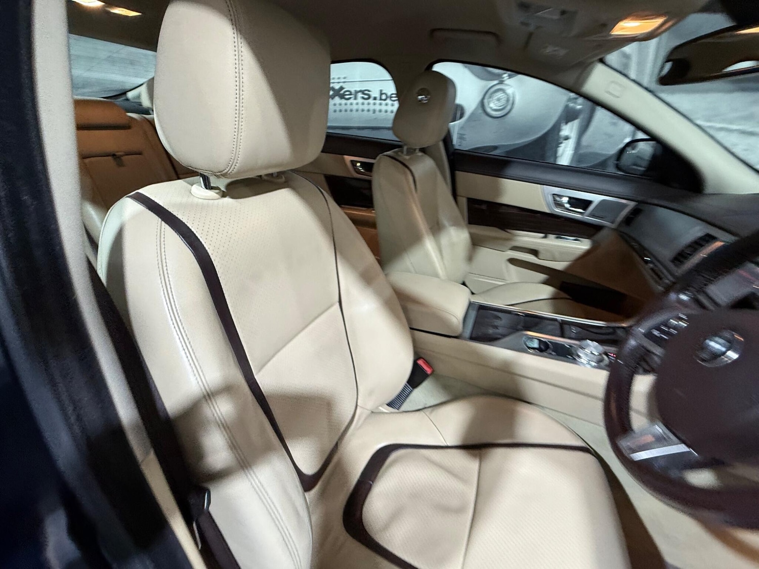 Used Jaguar XF 2015 for sale - 77586586: Photo 9