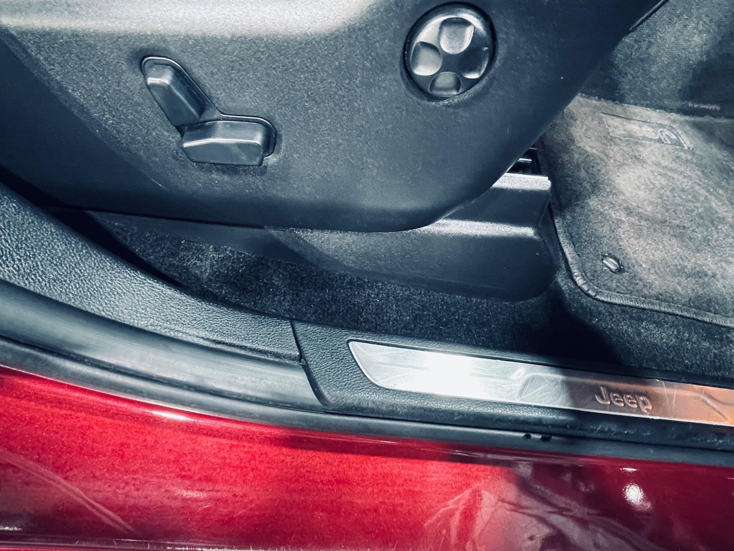 Used Jeep Grand Cherokee 2015 for sale - 76512631: Photo 17