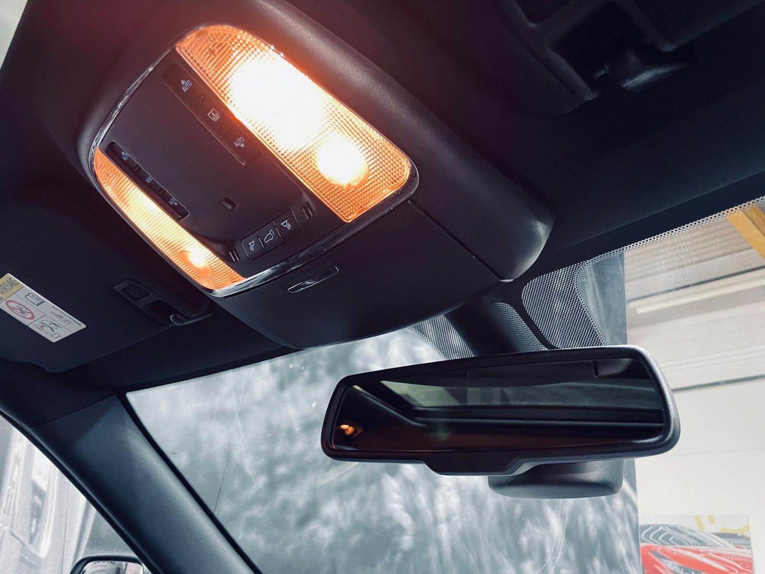 Used Jeep Grand Cherokee 2015 for sale - 76512631: Photo 32