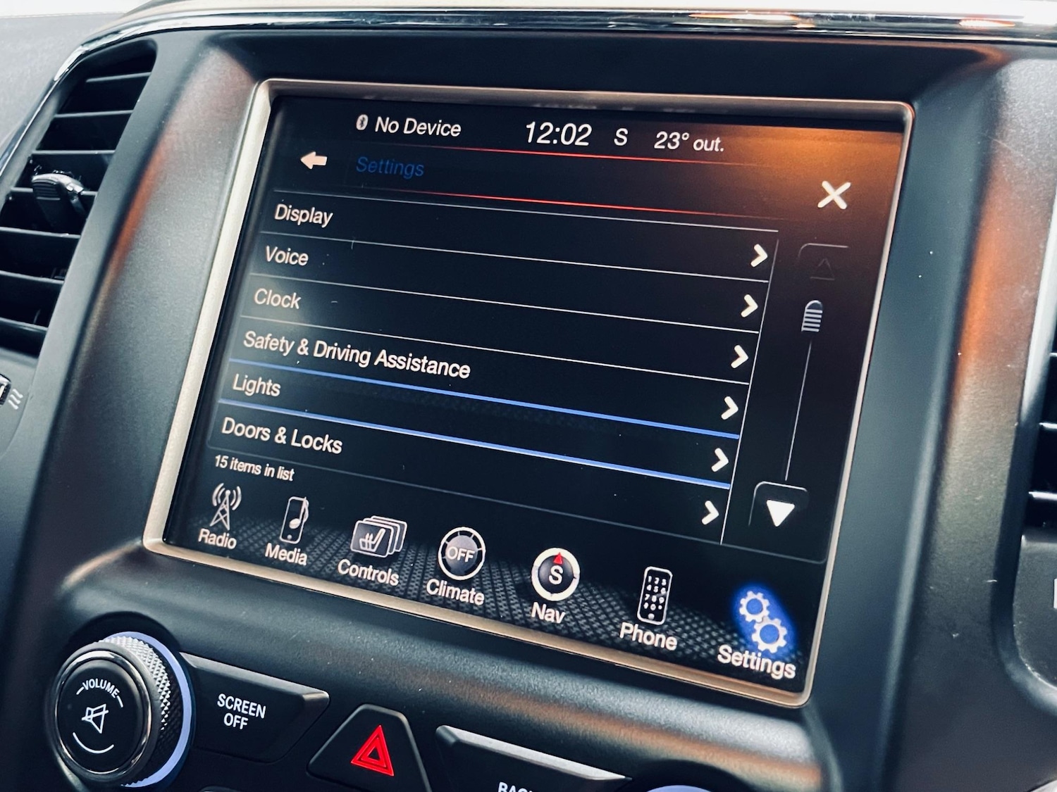 Used Jeep Grand Cherokee 2015 for sale - 76512631: Photo 44