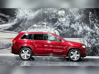 Used Jeep Grand Cherokee 2015 for sale - 76512631: Photo