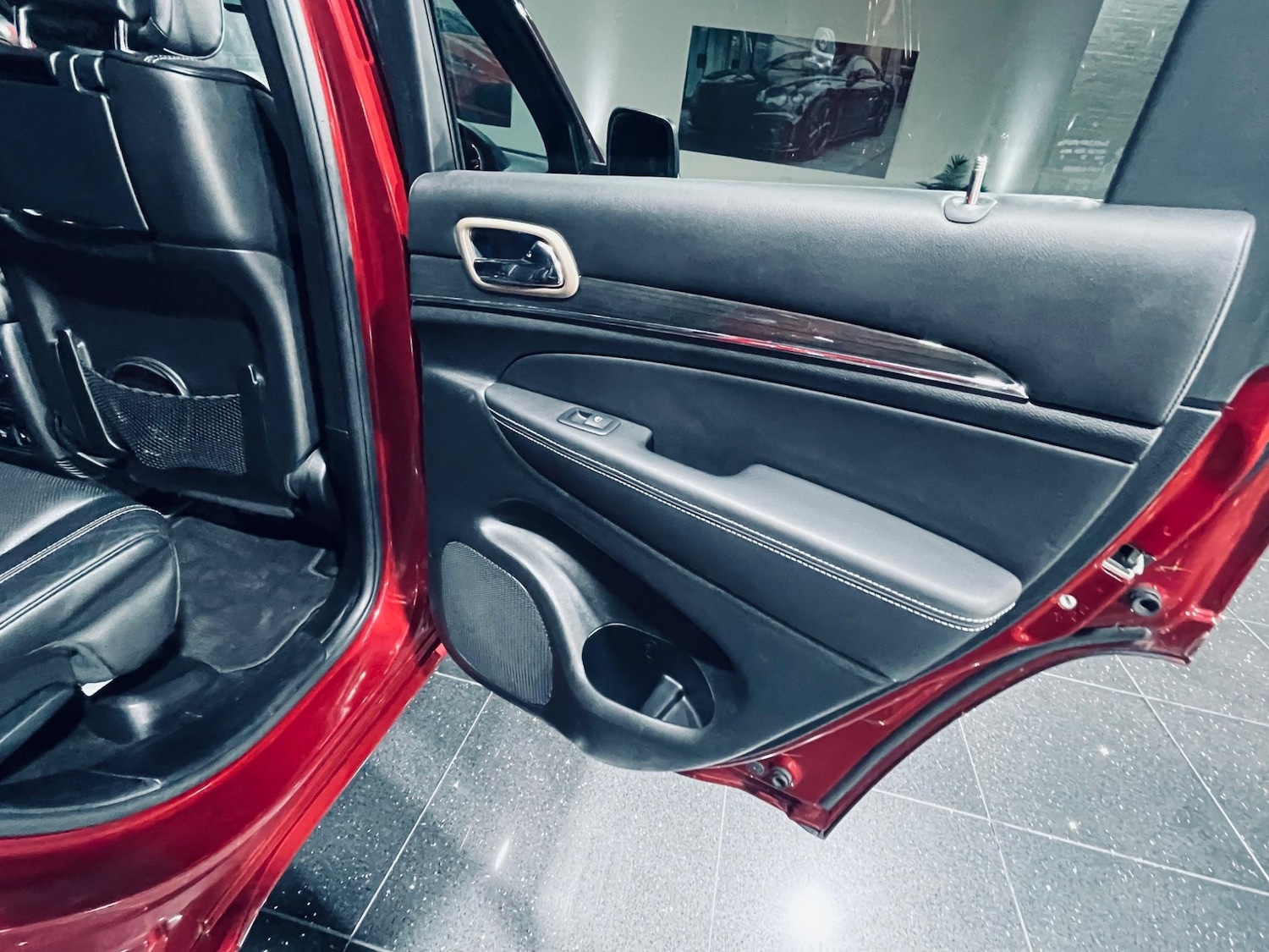 Used Jeep Grand Cherokee 2015 for sale - 76512631: Photo 58