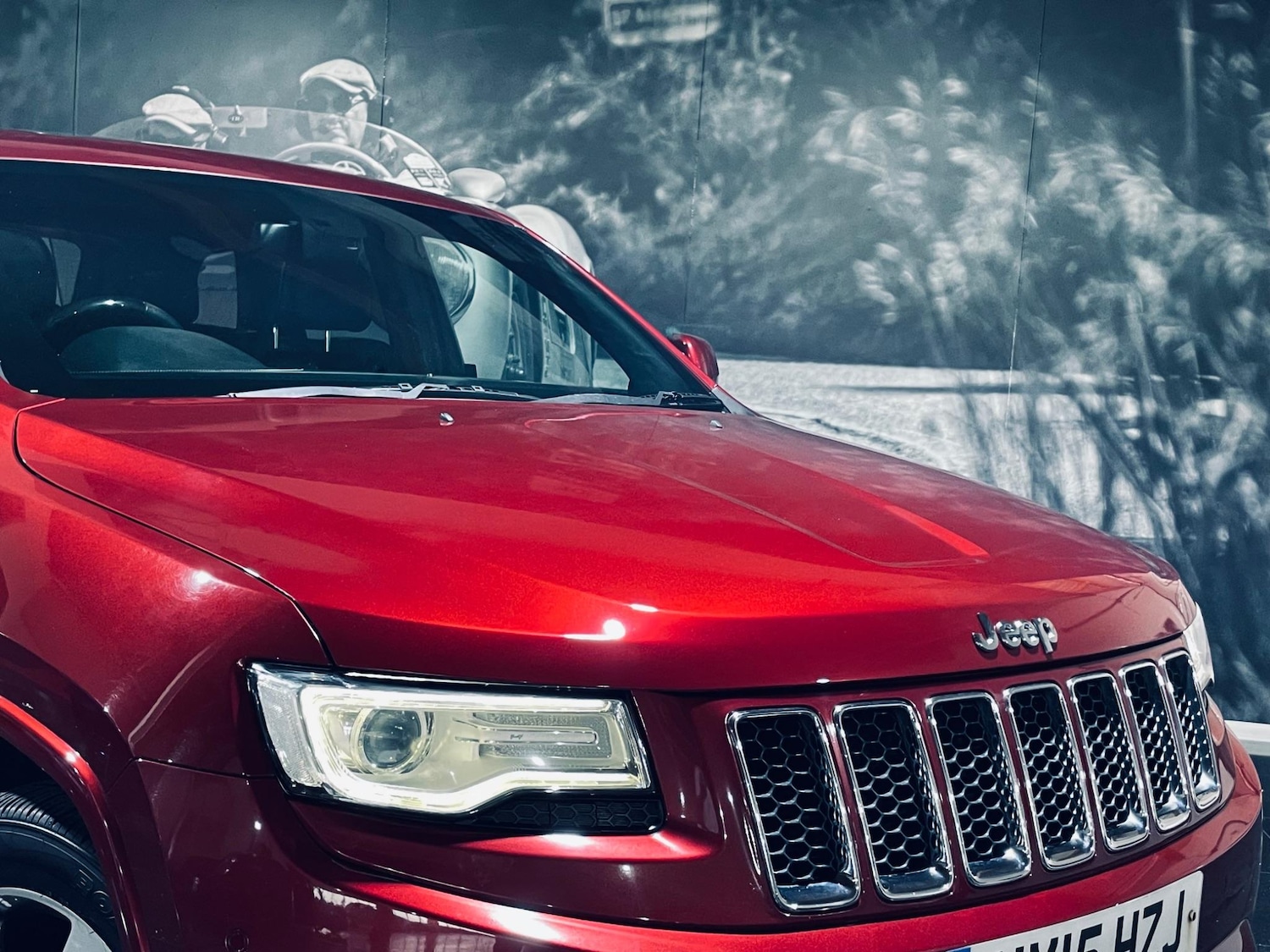 Used Jeep Grand Cherokee 2015 for sale - 76512631: Photo 63