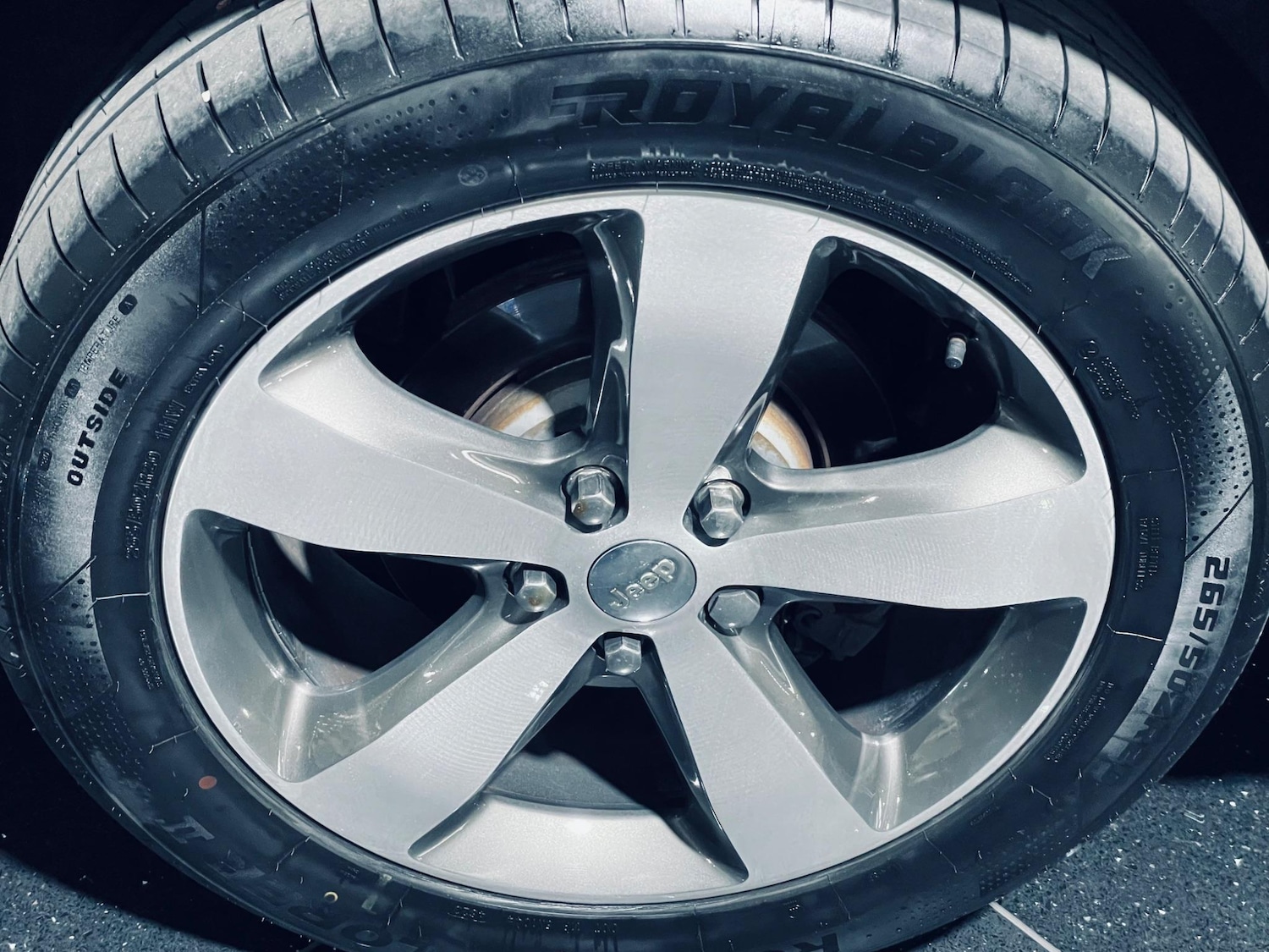 Used Jeep Grand Cherokee 2015 for sale - 76512631: Photo 70