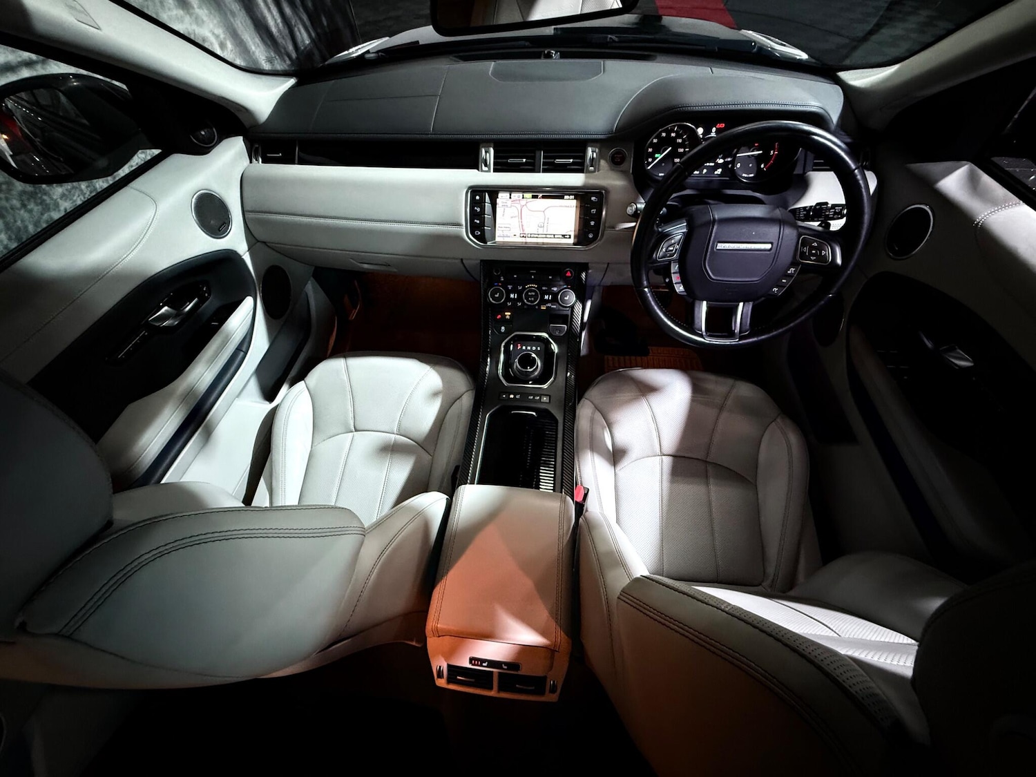 Used Land Rover Range Rover Evoque 2016 for sale - 77040572: Photo 13