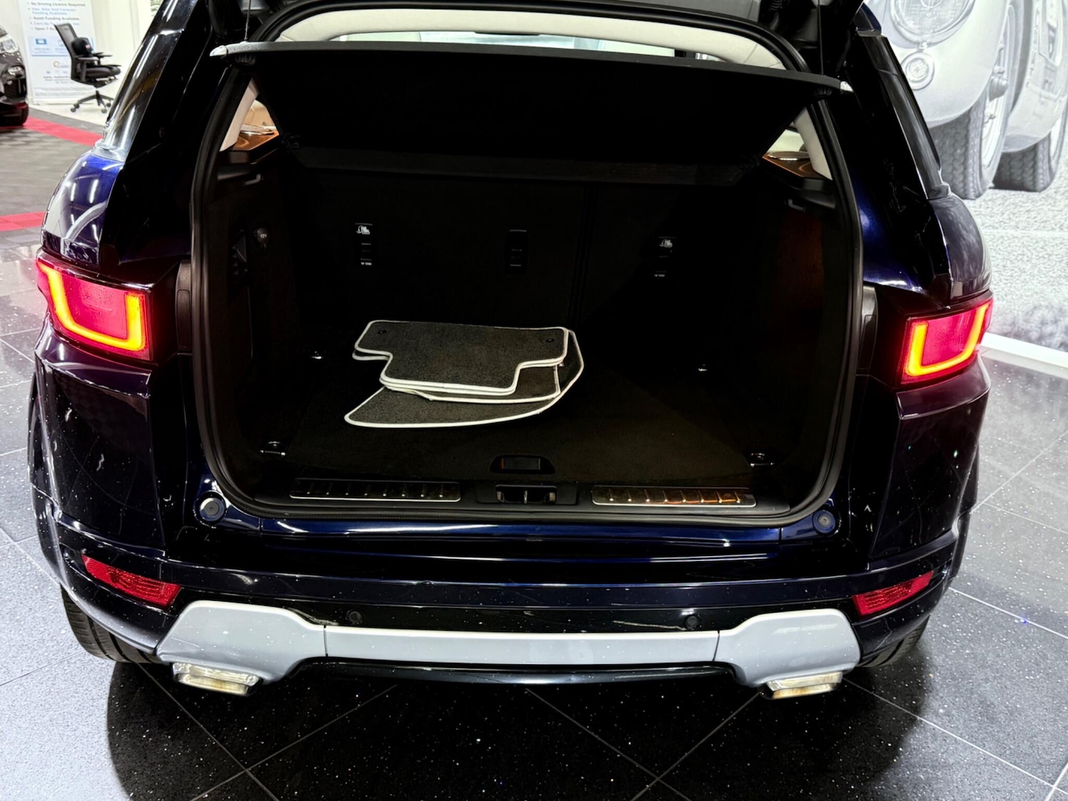 Used Land Rover Range Rover Evoque 2016 for sale - 77040572: Photo 23