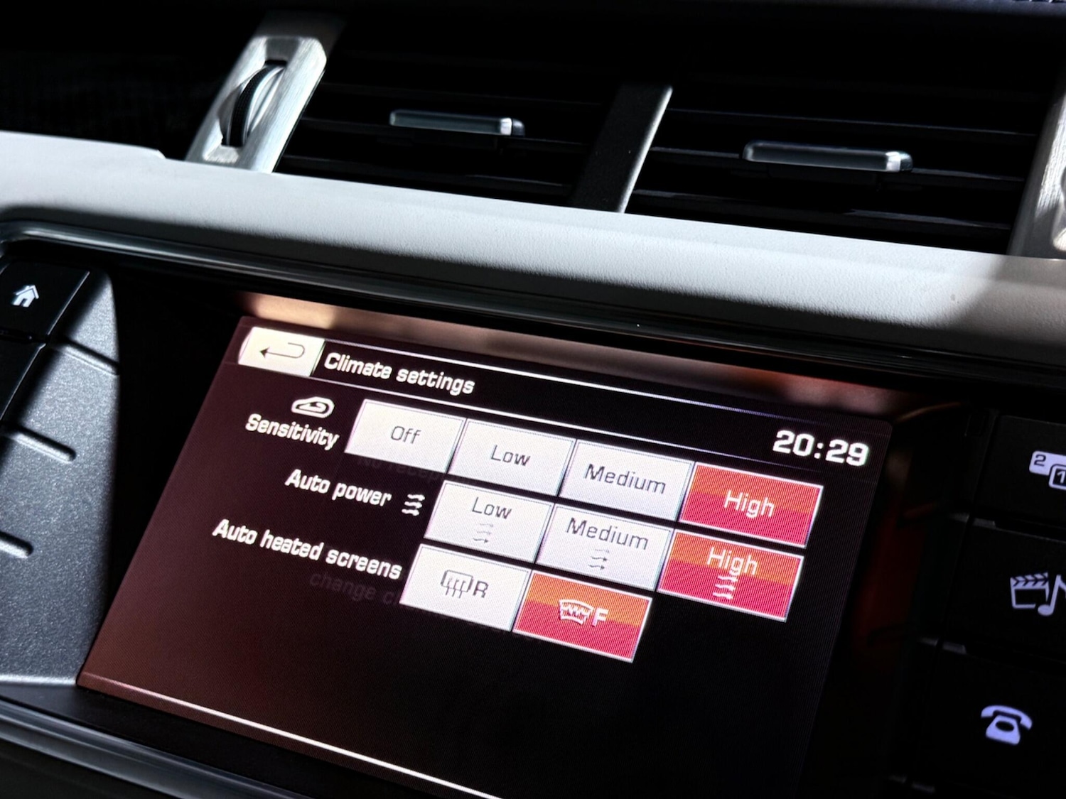 Used Land Rover Range Rover Evoque 2016 for sale - 77040572: Photo 52