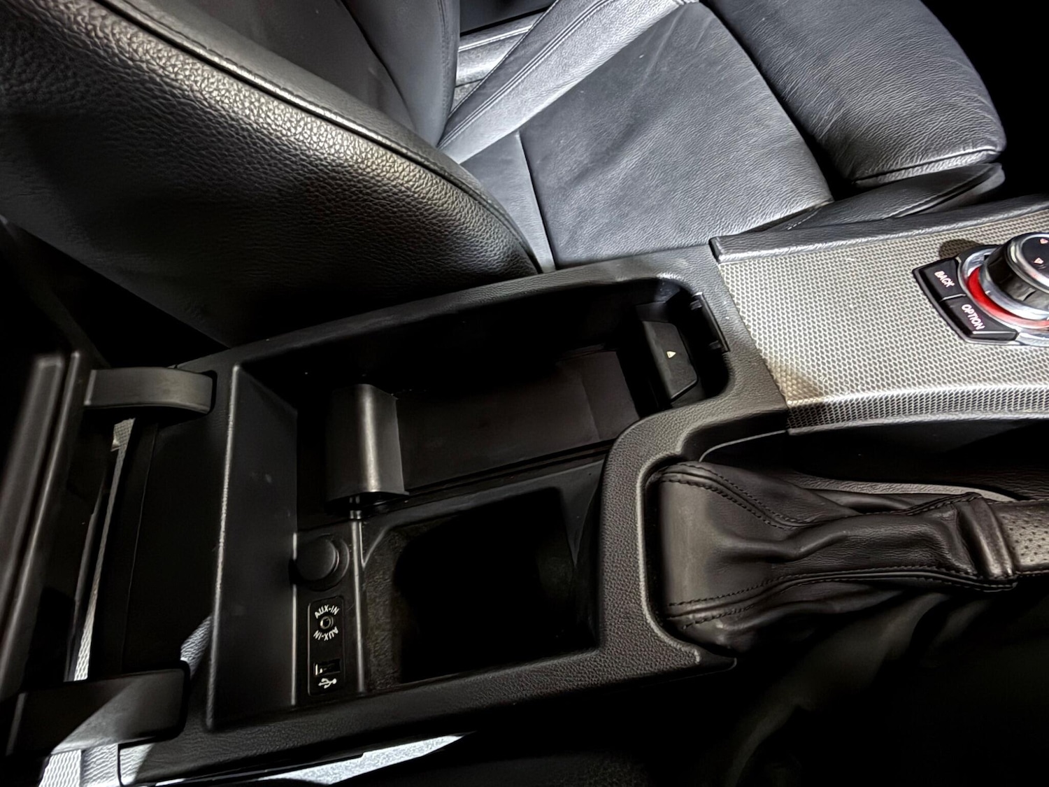 Used BMW 3 Series 2011 for sale - 77215917: Photo 23