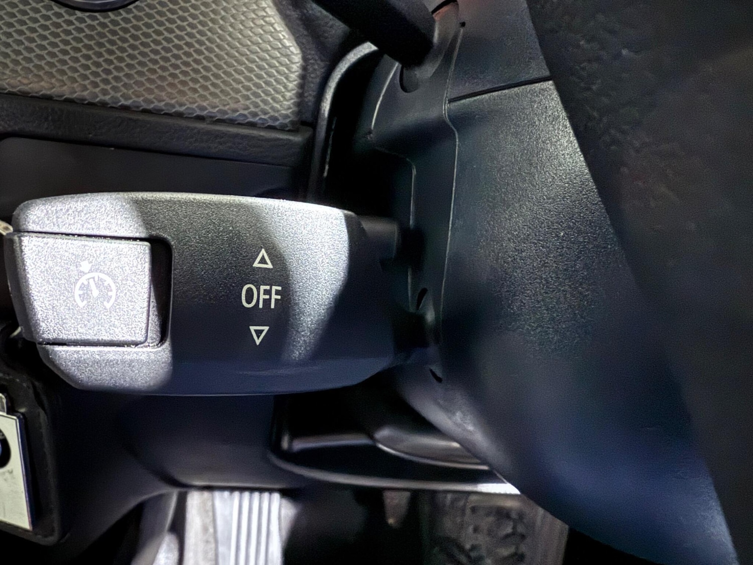 Used BMW 3 Series 2011 for sale - 77215917: Photo 27