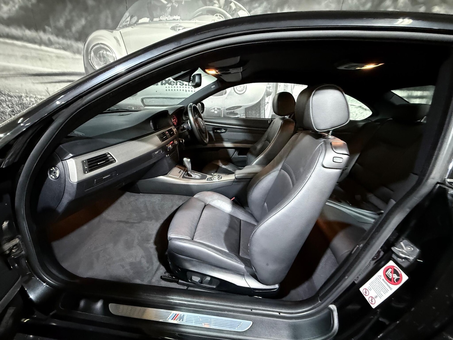 Used BMW 3 Series 2011 for sale - 77215917: Photo 6