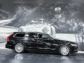 Used Volvo V90 2017 for sale - 76855981: Photo