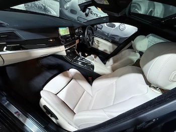 Used BMW 5 Series 2017 for sale - 76031555: Photo