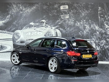 Used BMW 5 Series 2017 for sale - 76031555: Photo