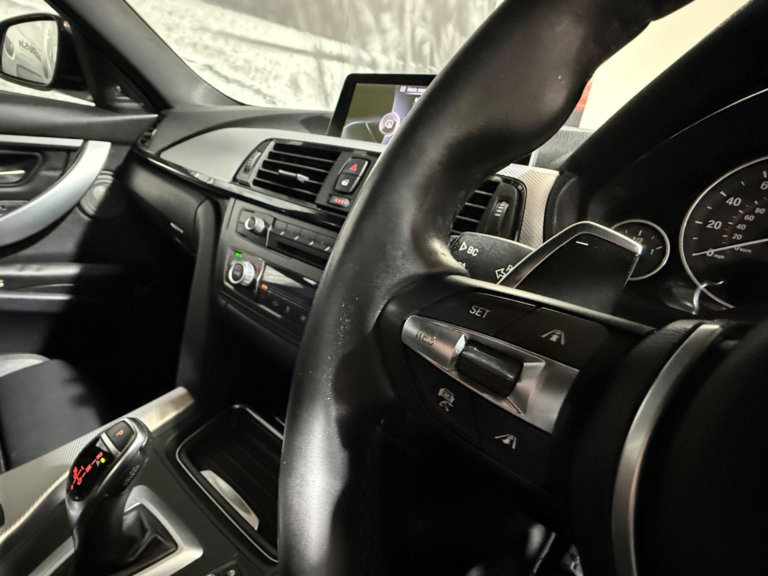 Used BMW 3 Series 2013 for sale - 77396432: Photo 51