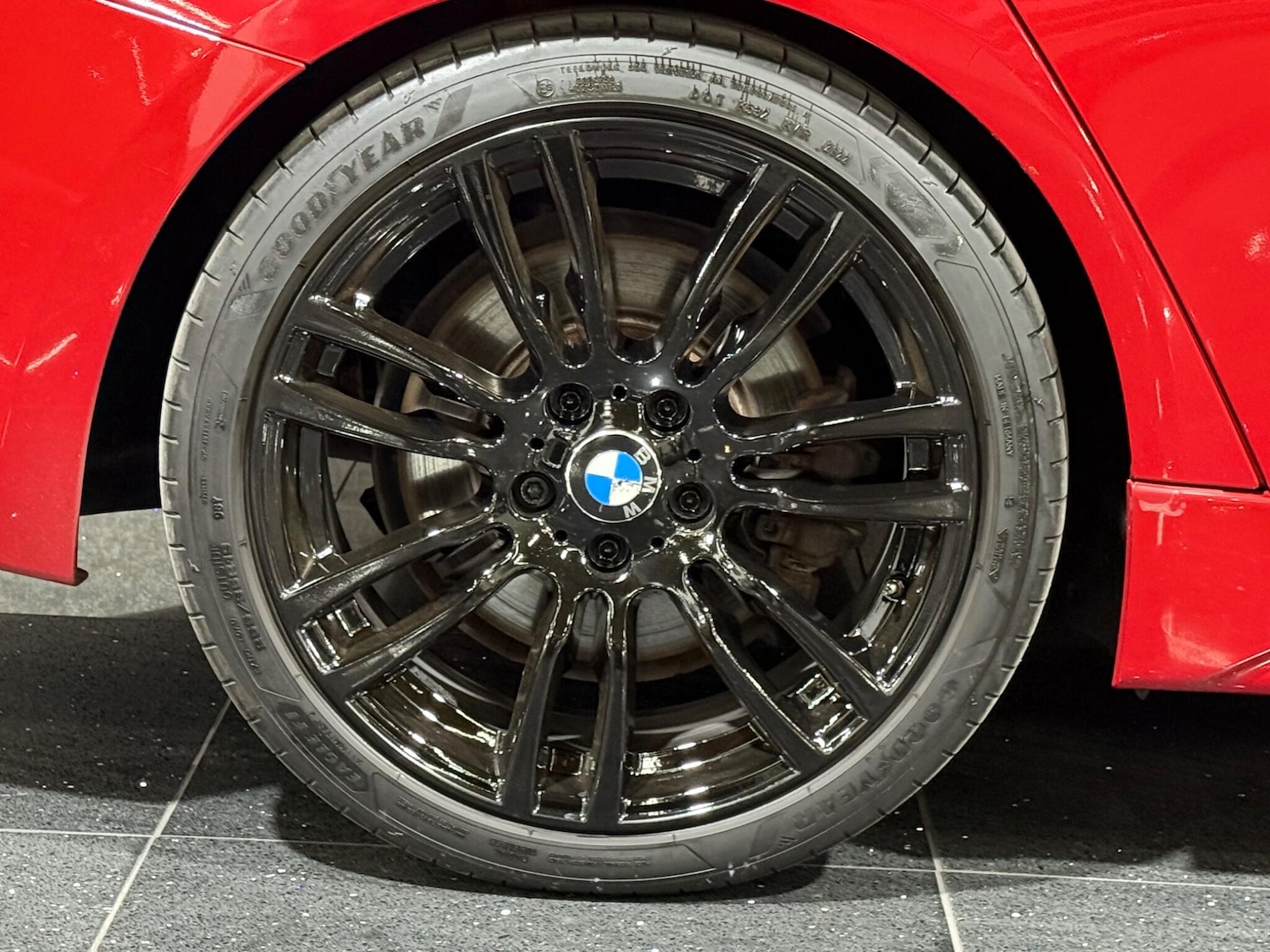 Used BMW 3 Series 2013 for sale - 77396432: Photo 69