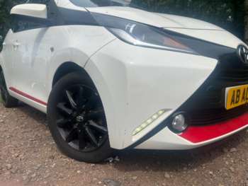 Used Toyota AYGO 2017 for sale - 74271025: Photo