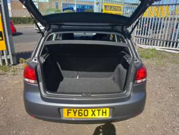Used Volkswagen Golf 2010 for sale - 75420752: Photo
