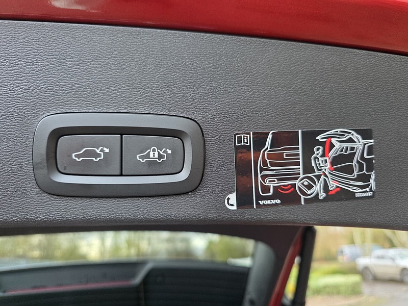 Used Volvo XC40 2018 for sale - 76819337: Photo 6