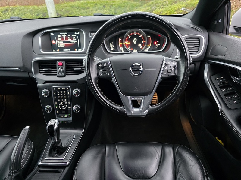 Used Volvo V40 2016 for sale - 77403393: Photo 13