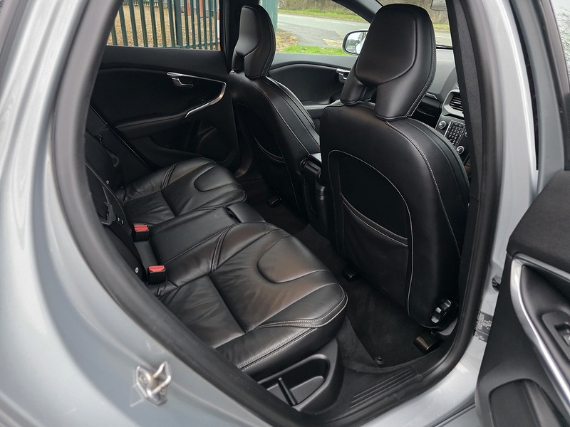 Used Volvo V40 2016 for sale - 77403393: Photo 18