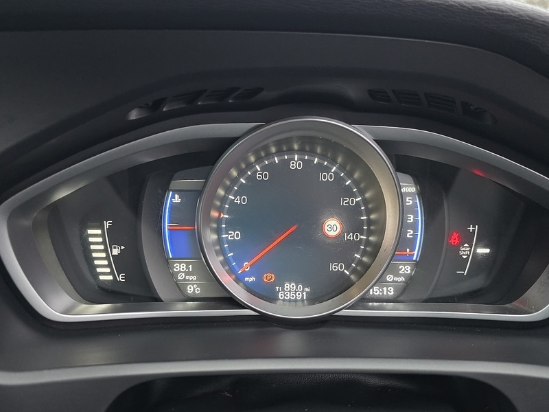 Used Volvo V40 2016 for sale - 77403393: Photo 20