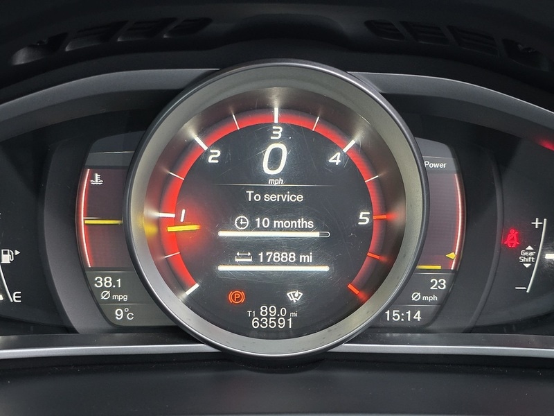 Used Volvo V40 2016 for sale - 77403393: Photo 40