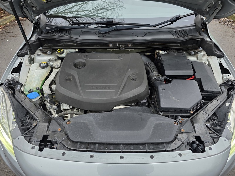 Used Volvo V40 2016 for sale - 77403393: Photo 48