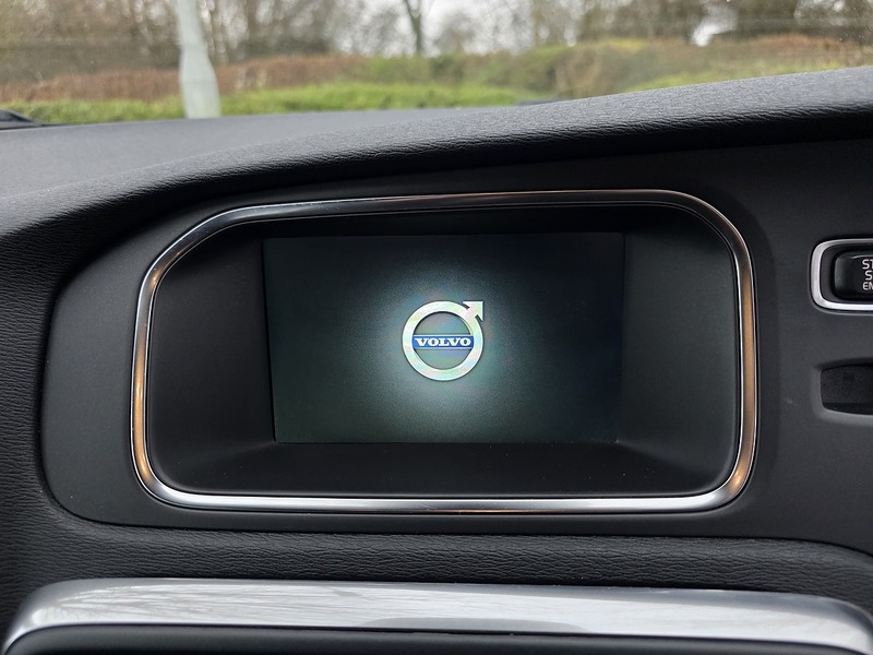 Used Volvo V40 2016 for sale - 77403393: Photo 55