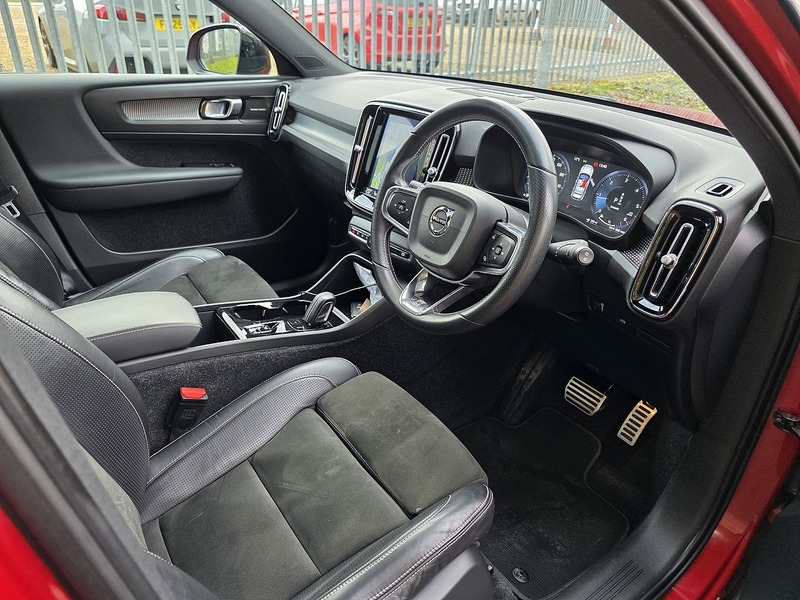 Used Volvo XC40 2018 for sale - 77337617: Photo 29