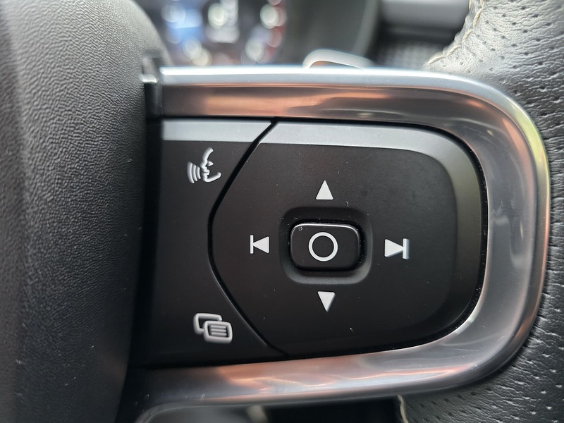 Used Volvo XC40 2018 for sale - 77337617: Photo 39