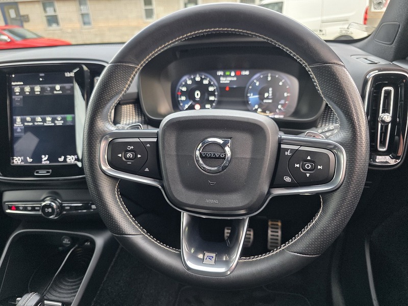 Used Volvo XC40 2018 for sale - 77337617: Photo 45