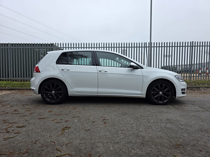 Used Volkswagen Golf for sale - 78012716: Photo 2