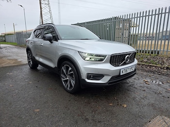 Used Volvo XC40 2018 for sale - 77123941: Photo
