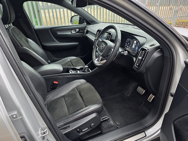 Used Volvo XC40 2018 for sale - 77123941: Photo 36