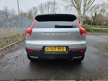 Used Volvo XC40 2018 for sale - 77123941: Photo