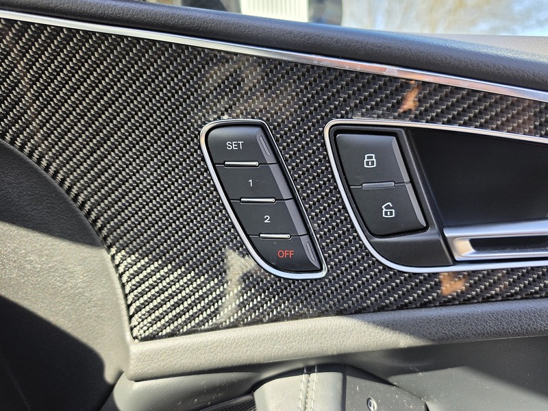 Used Audi RS6 Avant 2014 for sale - 77917237: Photo 33