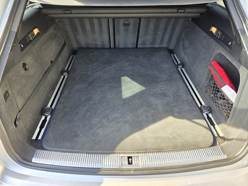 Used Audi RS6 Avant 2014 for sale - 77917237: Photo 57