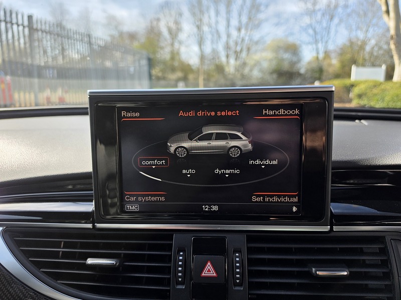 Used Audi RS6 Avant 2014 for sale - 77917237: Photo 64