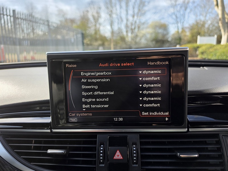 Used Audi RS6 Avant 2014 for sale - 77917237: Photo 65