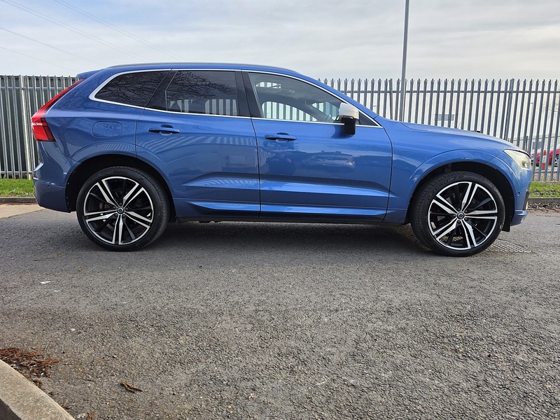Used Volvo XC60 2017 for sale - 77998332: Photo 2