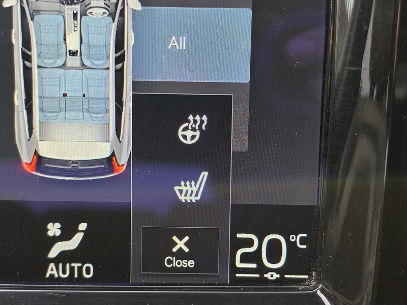 Used Volvo XC60 2017 for sale - 77998332: Photo 35