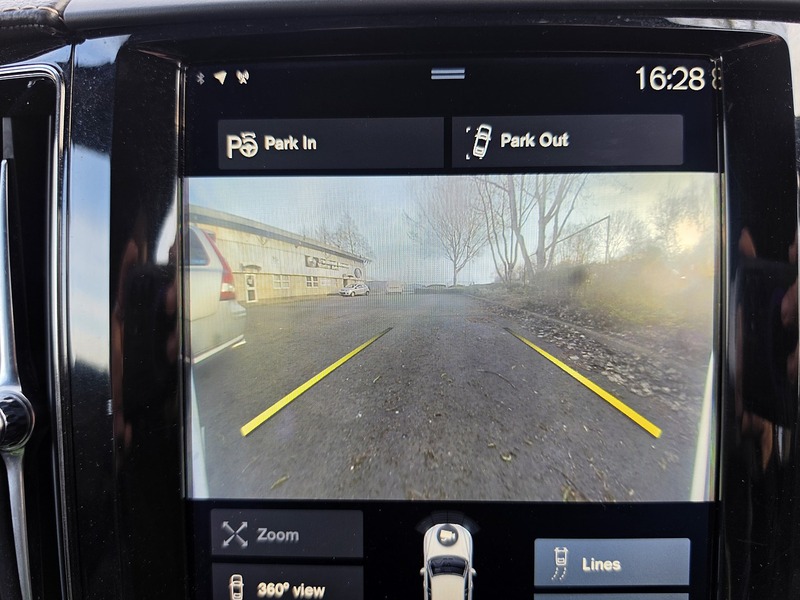 Used Volvo XC60 2017 for sale - 77998332: Photo 45