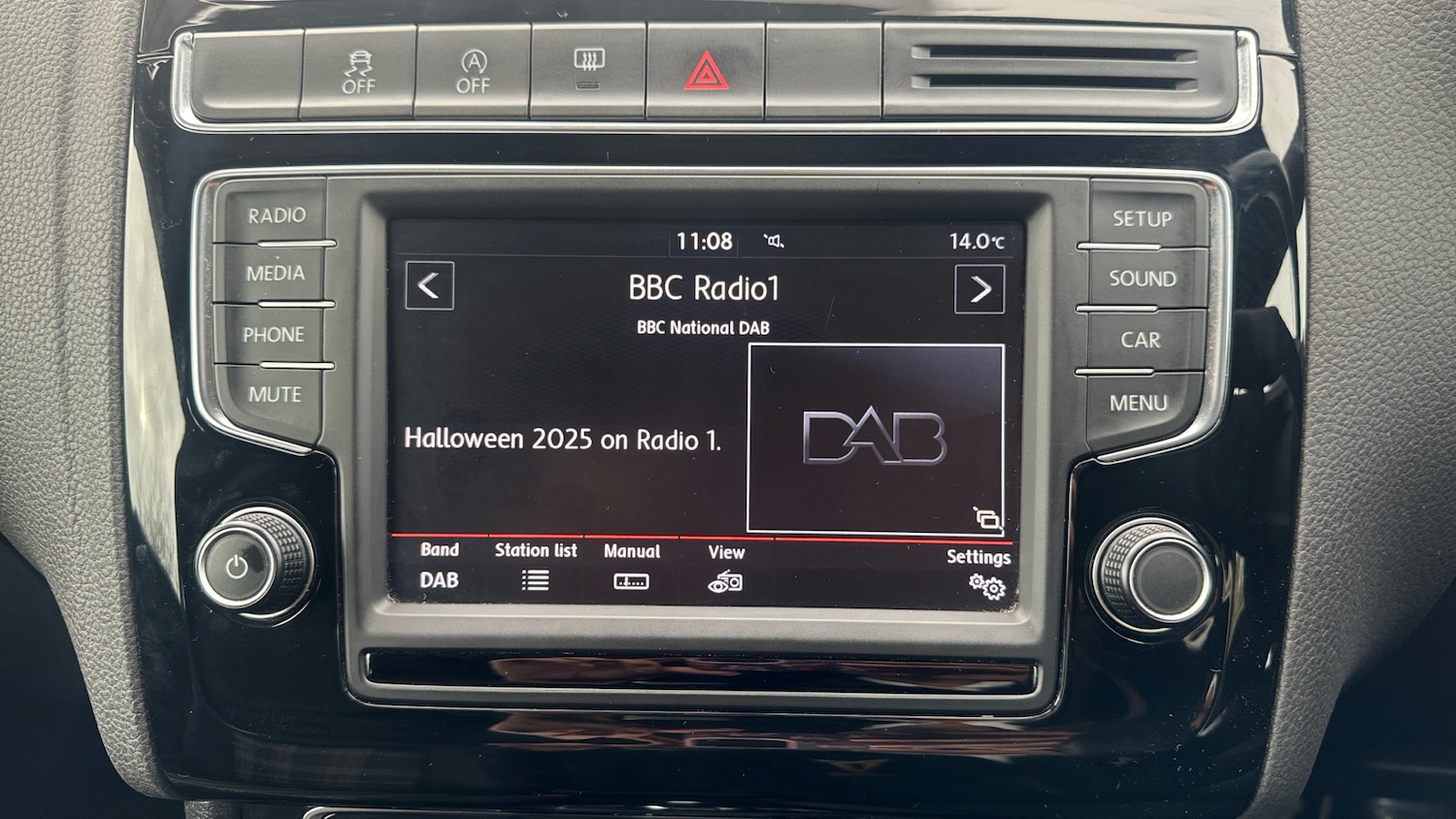 Used Volkswagen Polo 2017 for sale - 76738647: Photo 12